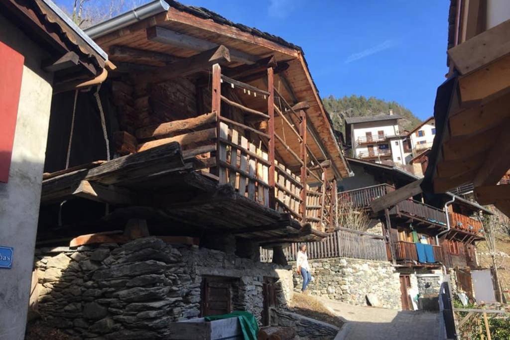 La Cabane De L'Homme Tranquille Le Tretien 外观 照片